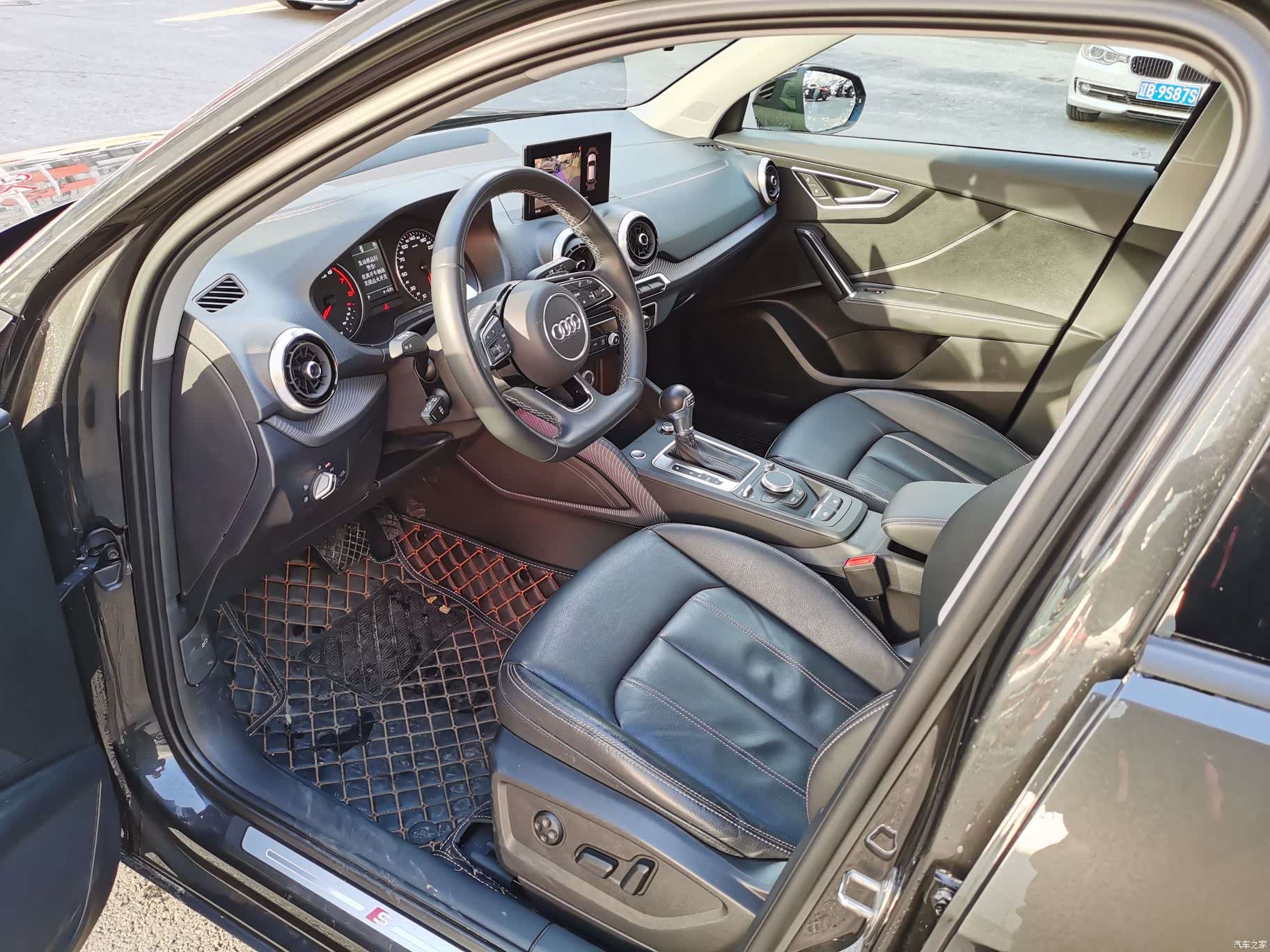 Audi Q2L, 2024 4