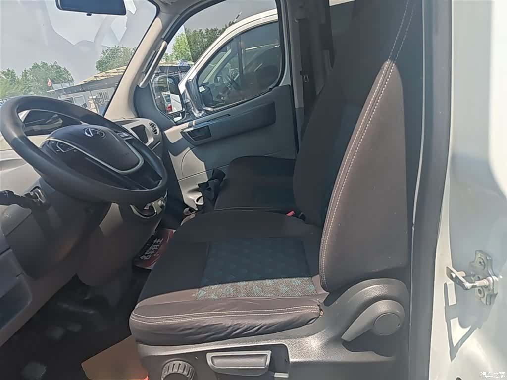 Maxus V80, 2019 17
