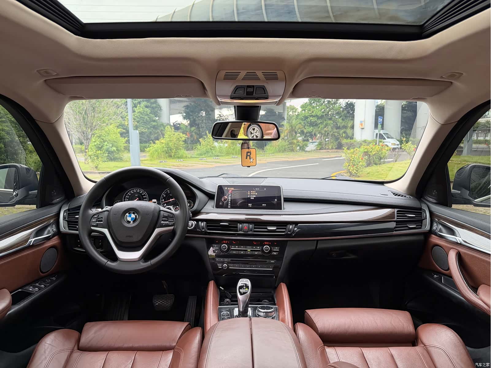 BMW X6, 2015 10