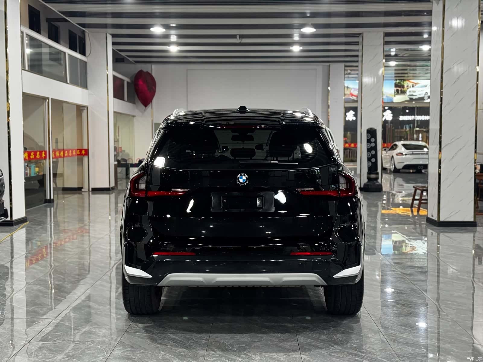 BMW X1, 2025 13