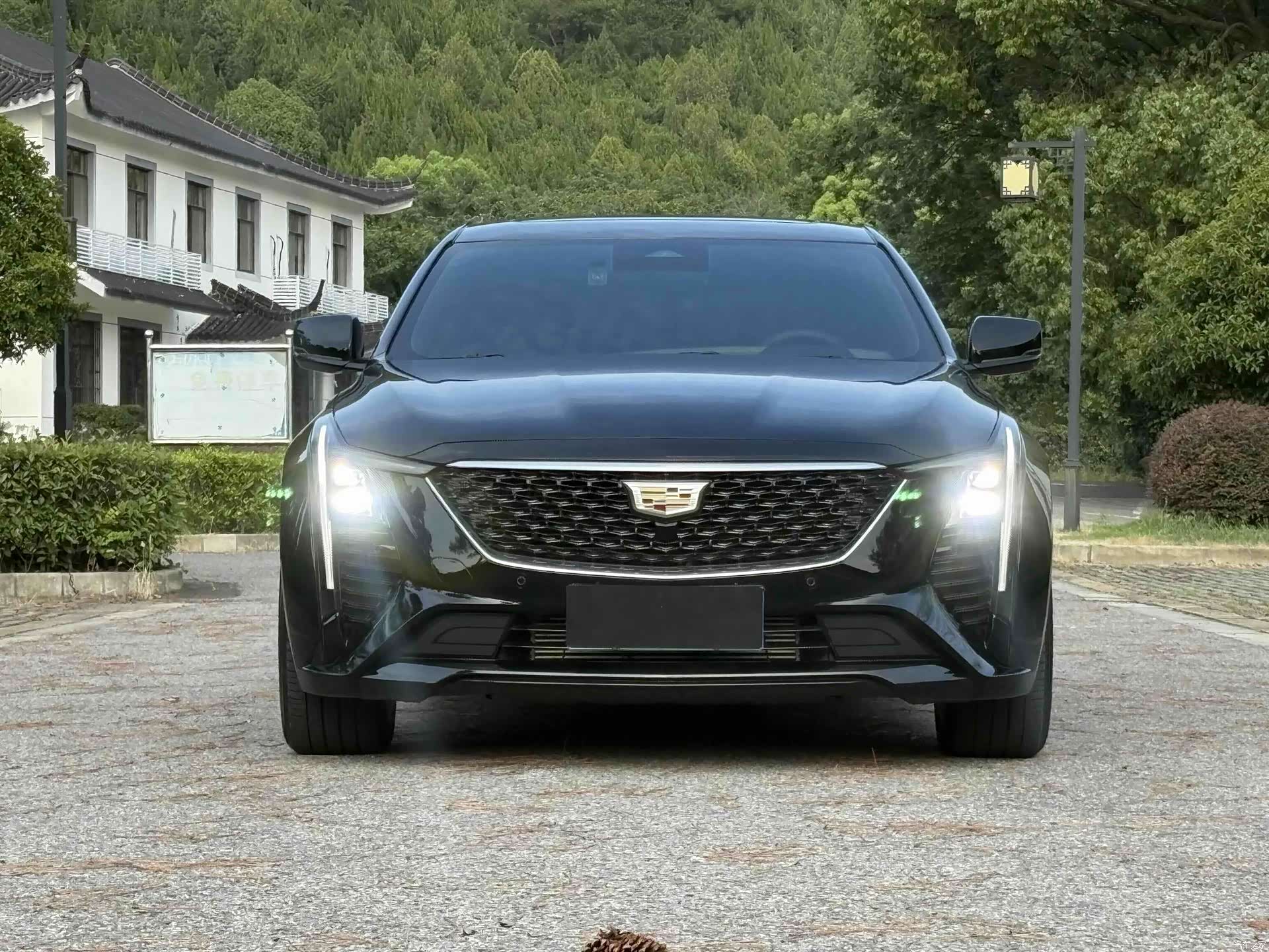 Cadillac CT5, 2024 2
