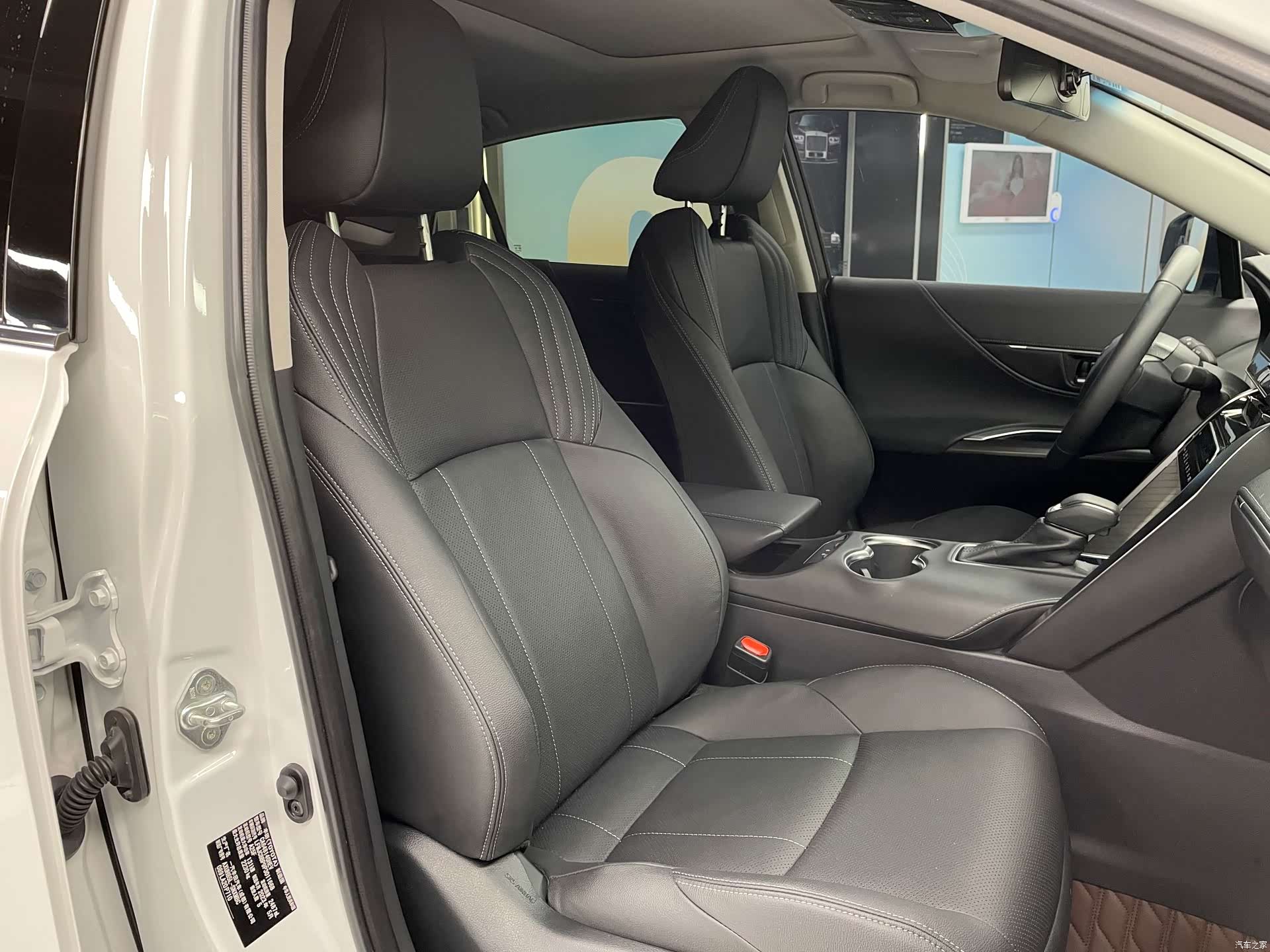 Toyota Harrier, 2024 15