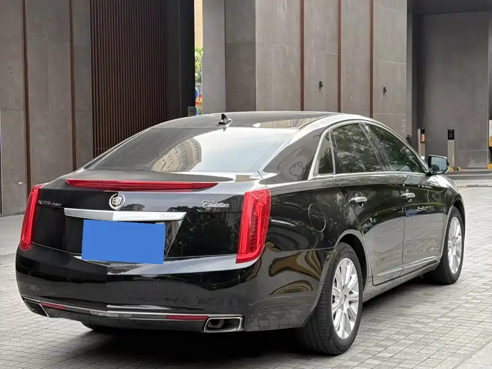 Cadillac XTS