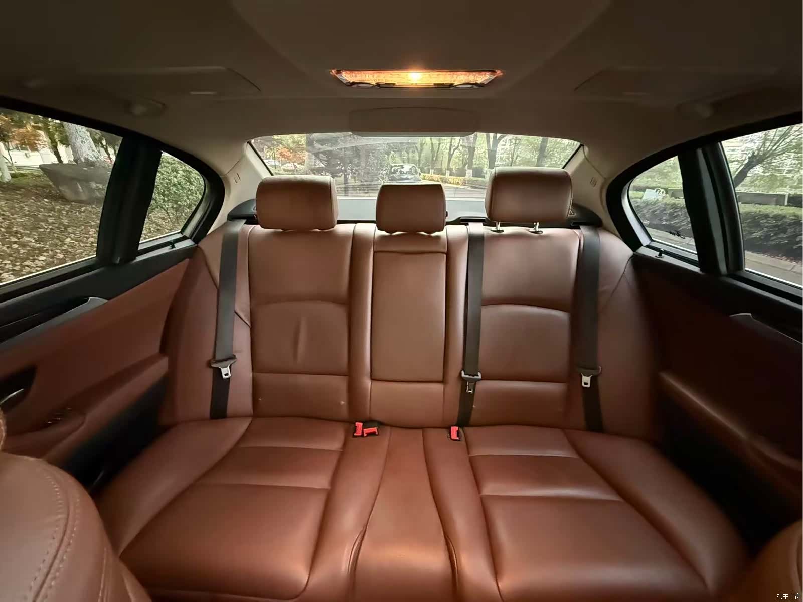 BMW 5 Series, 2015 32