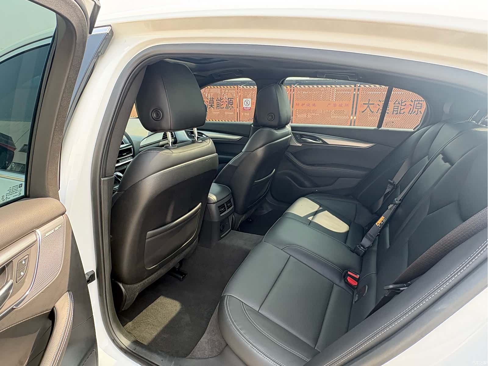 Cadillac CT5, 2023 8