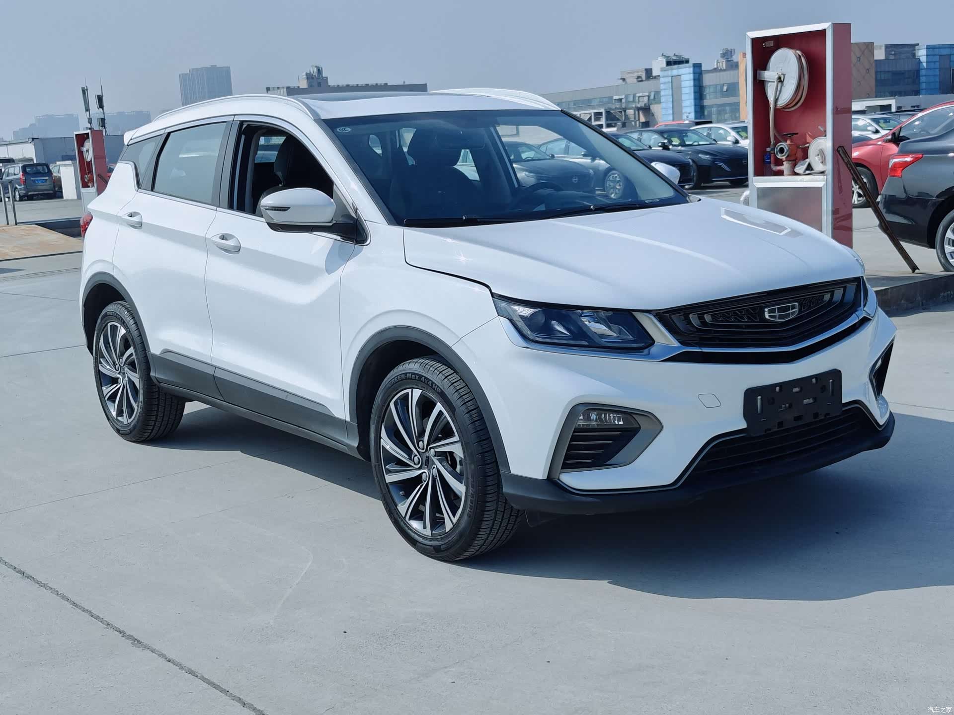 Geely Coolray, 2019 3