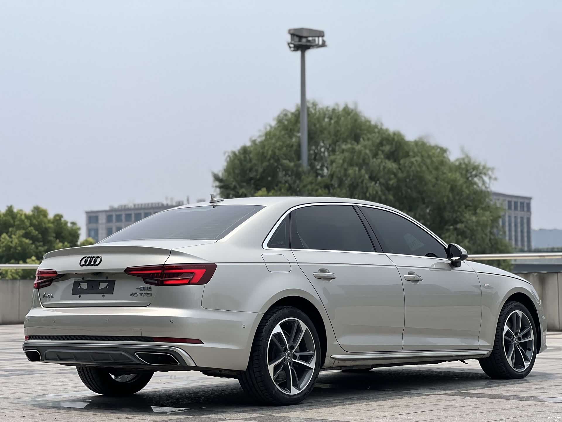 Audi A4L, 2020 6