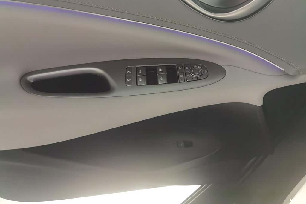 BYD HiAce, 2026 7