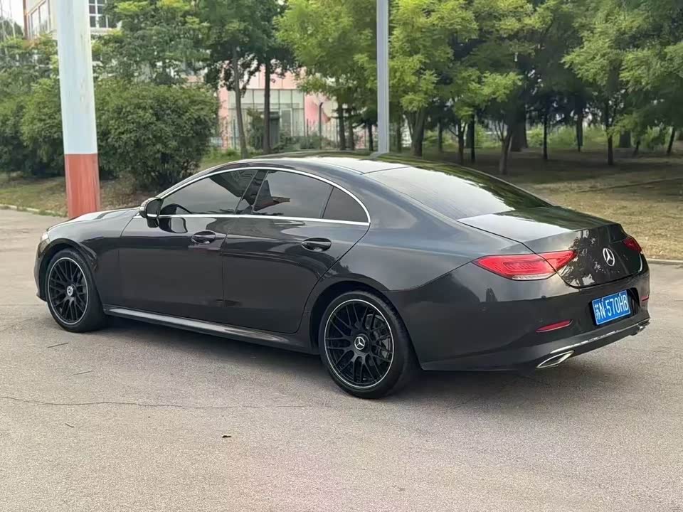 Mercedes-Benz CLS