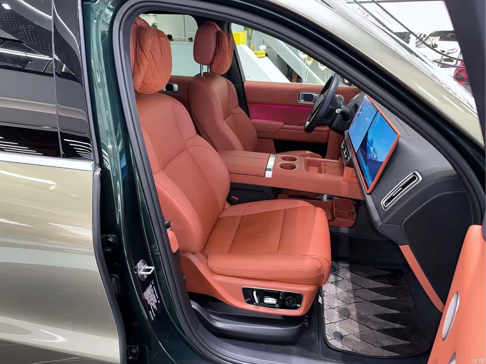 Li Auto L9, 2025 13
