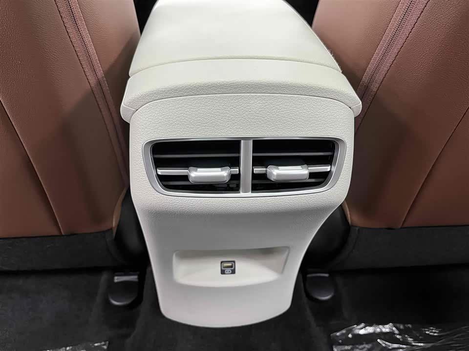 Hyundai Name picture