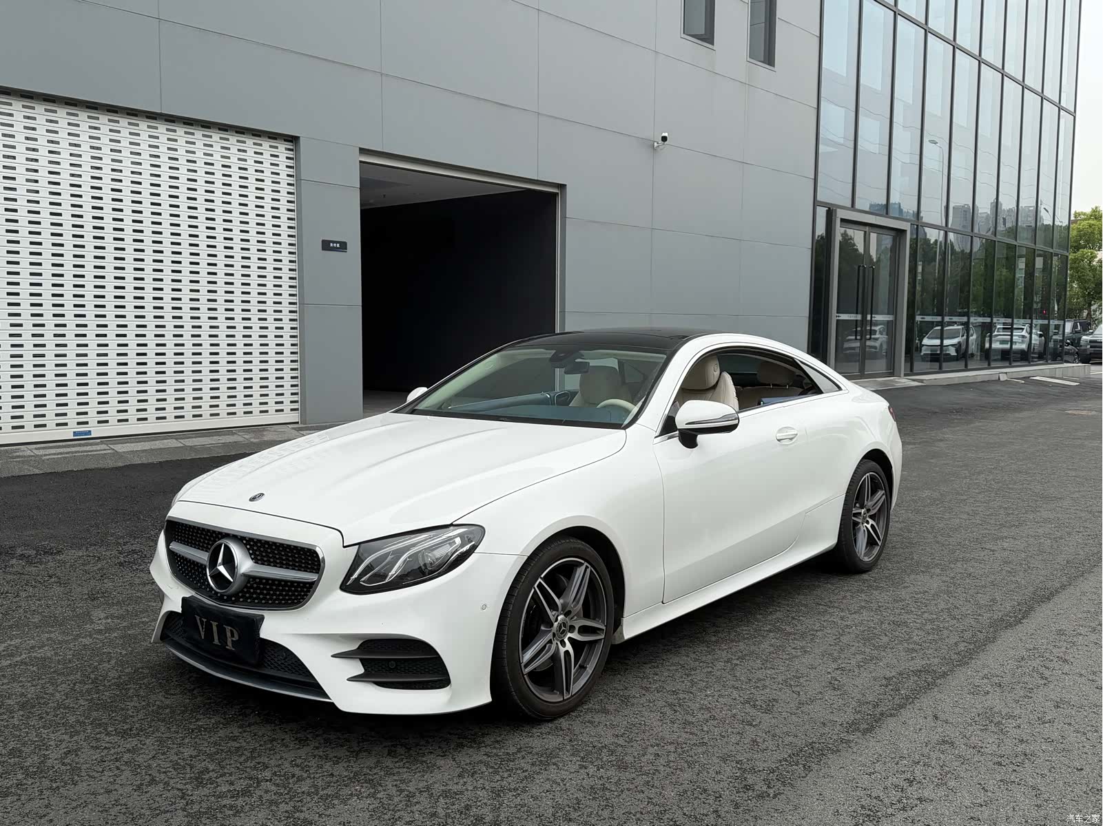 Mercedes-Benz E-Class, 2019 1