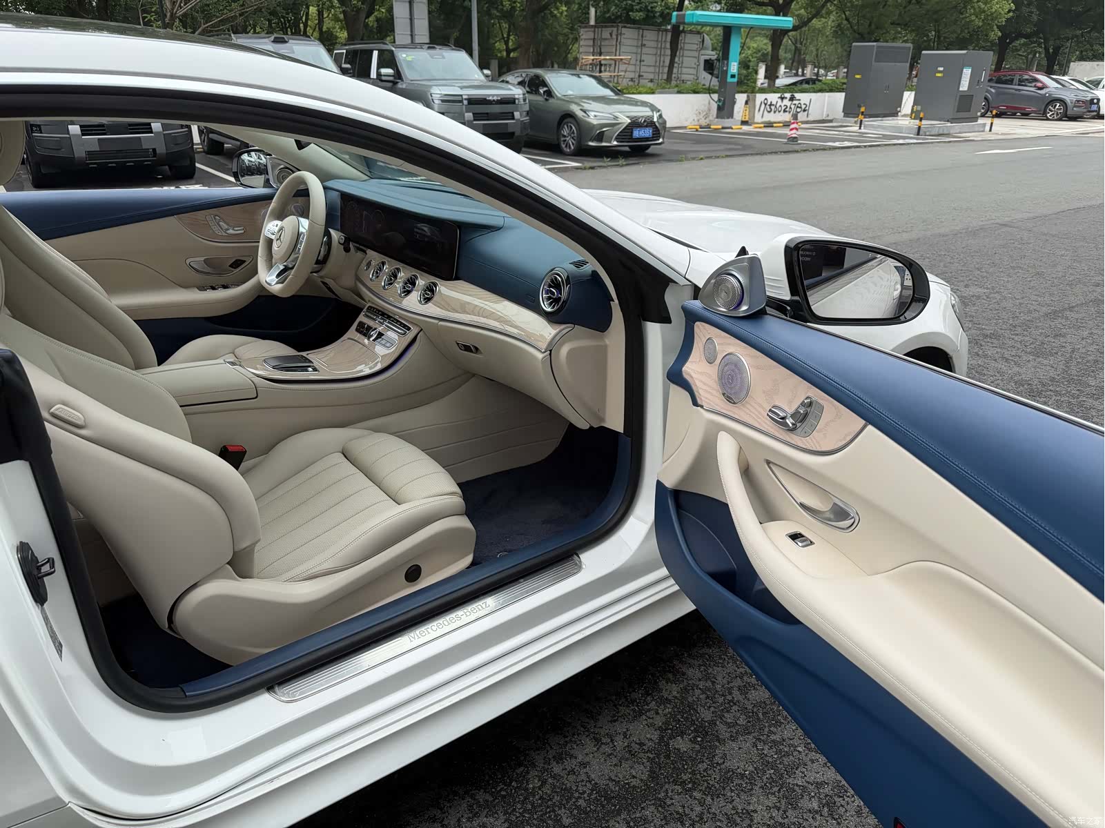 Mercedes-Benz E-Class, 2019 11