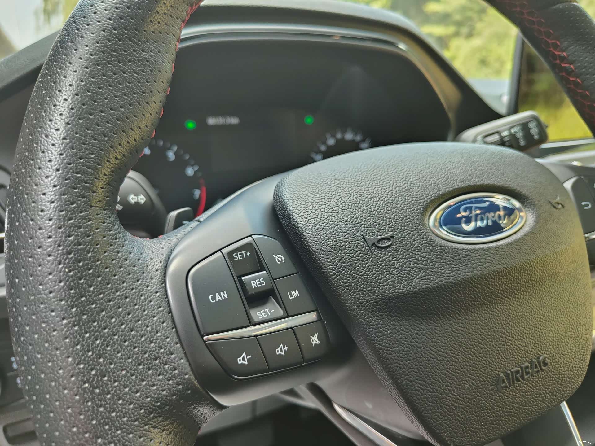 Ford Focus, 2020 15
