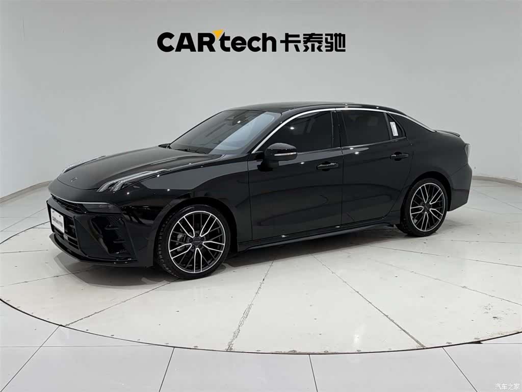 Lynk & Co 02