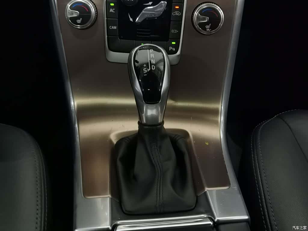 Volvo XC60, 2017 13