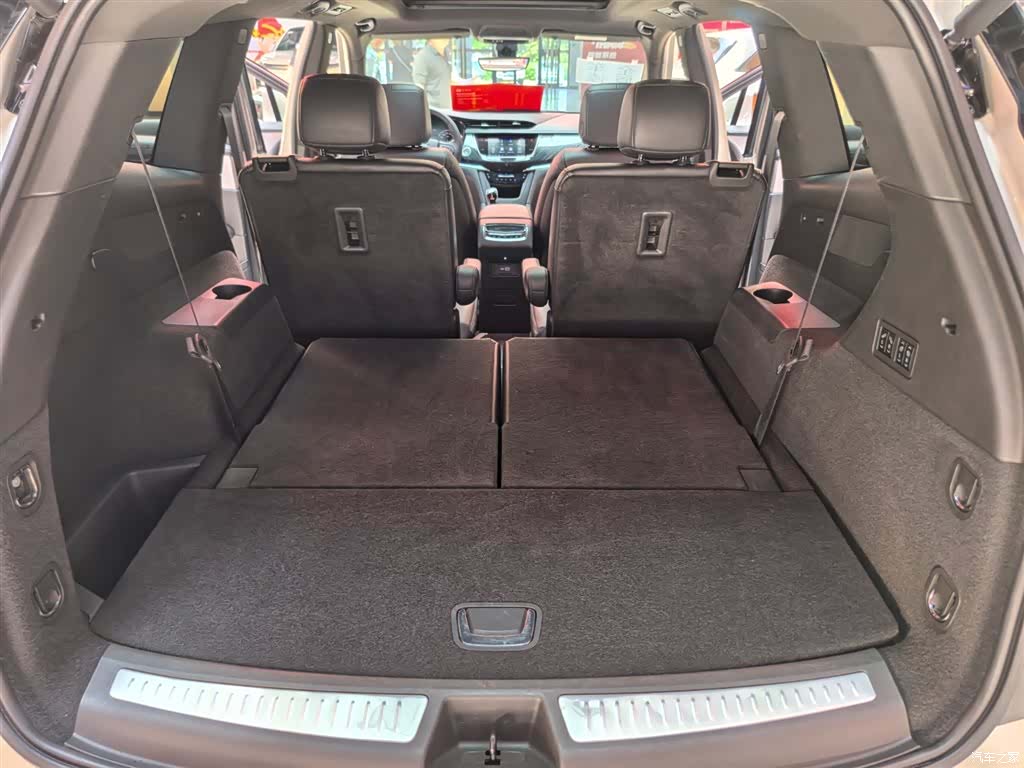 Cadillac XT6, 2023 21