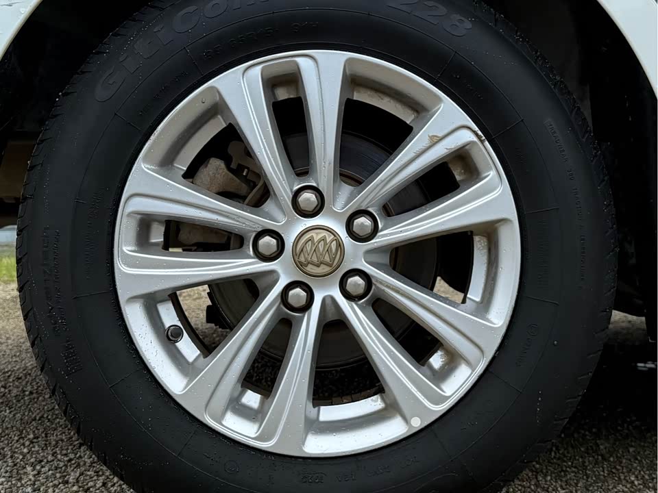 Buick Yinglang