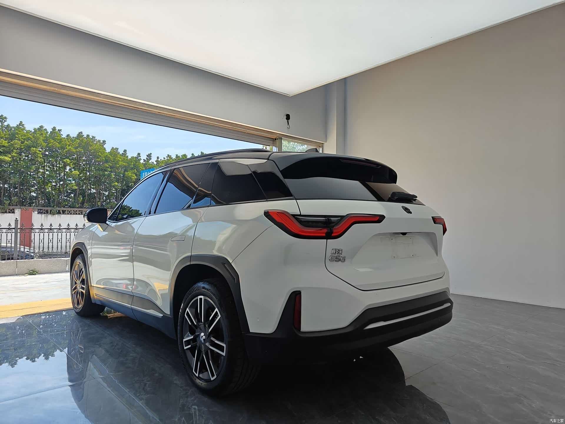 NIO ES6, 2022 4