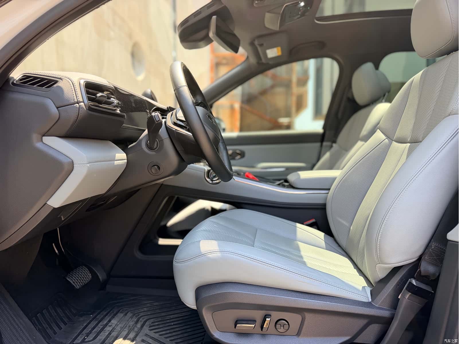 NIO ES8, 2021 15