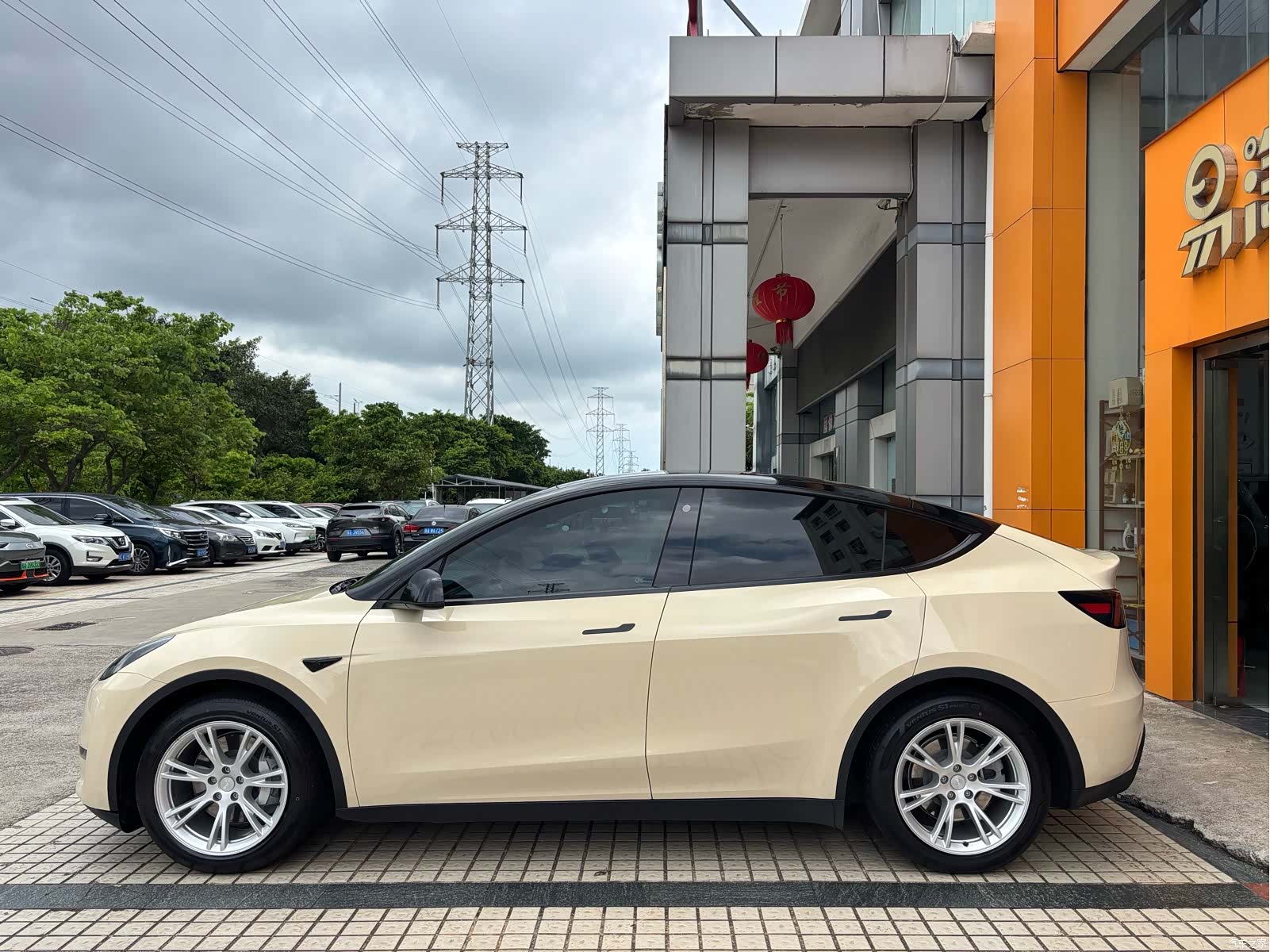 Tesla Model Y, 2021 9