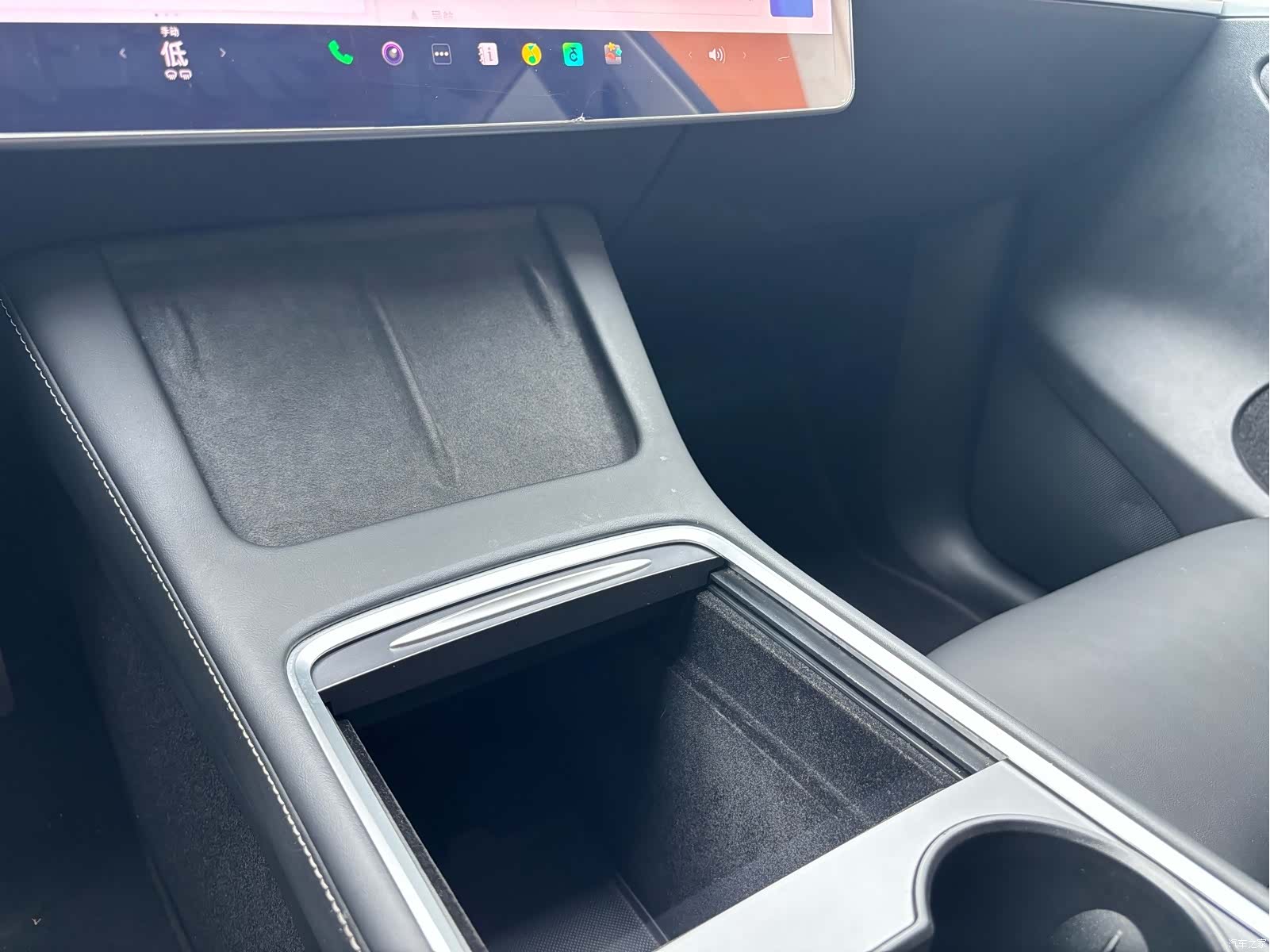 Tesla Model Y, 2021 29