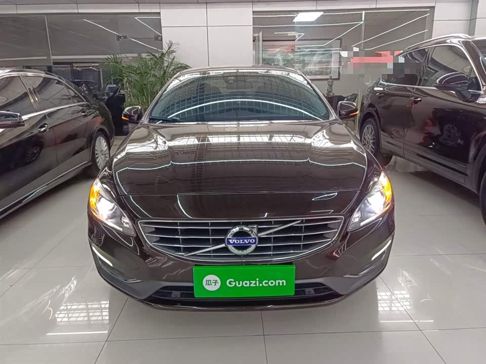 Volvo S60