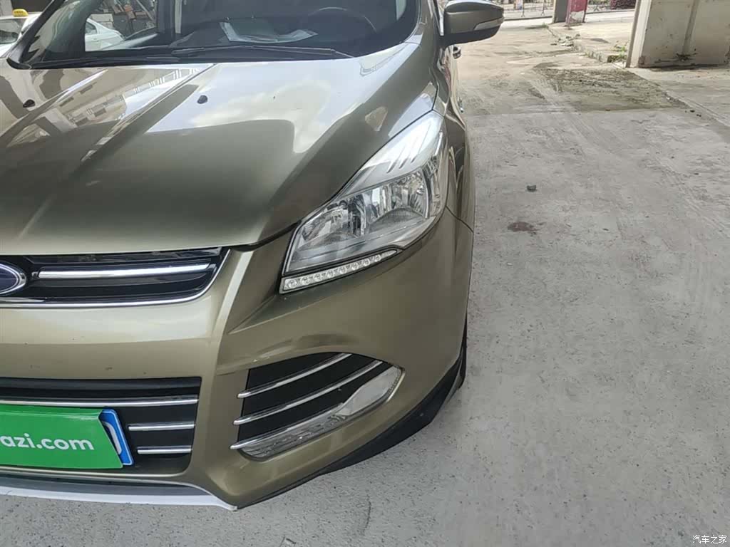 Ford Kuga, 2016 24