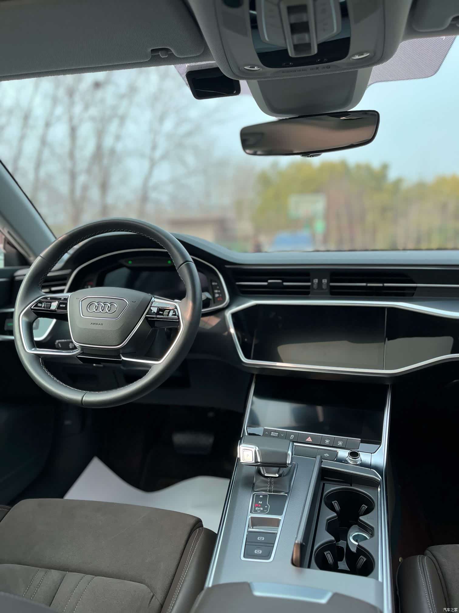 Audi A7L, 2024 12