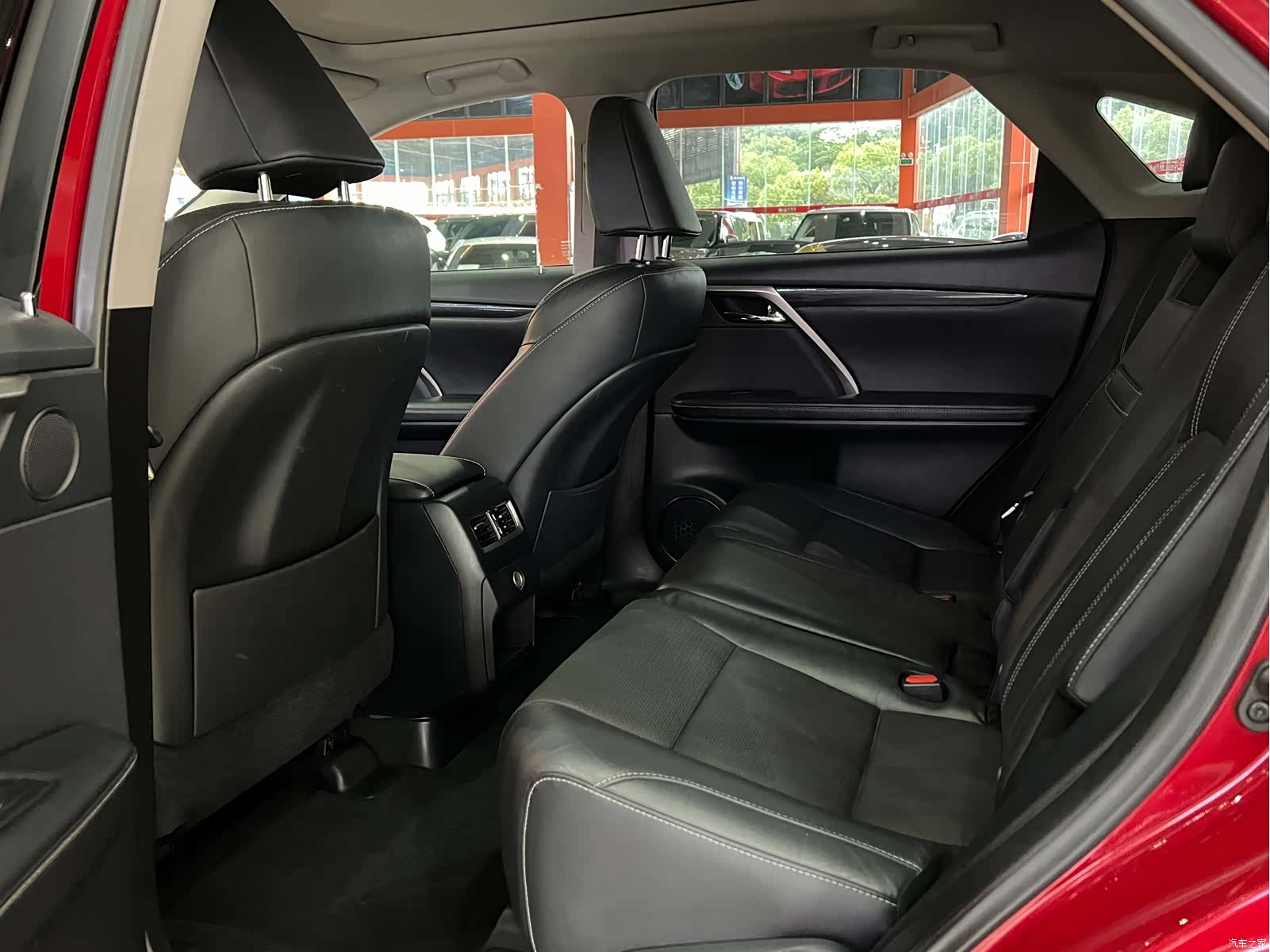 Lexus RX, 2019 8