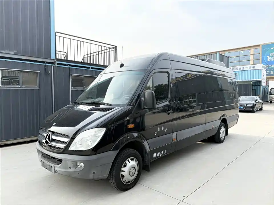 Mercedes-Benz Lingte