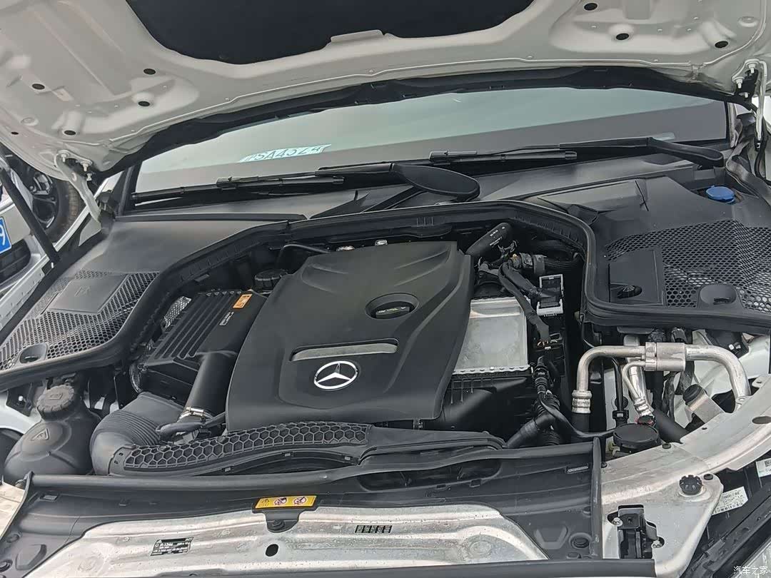 Mercedes-Benz C-Class, 2017 13