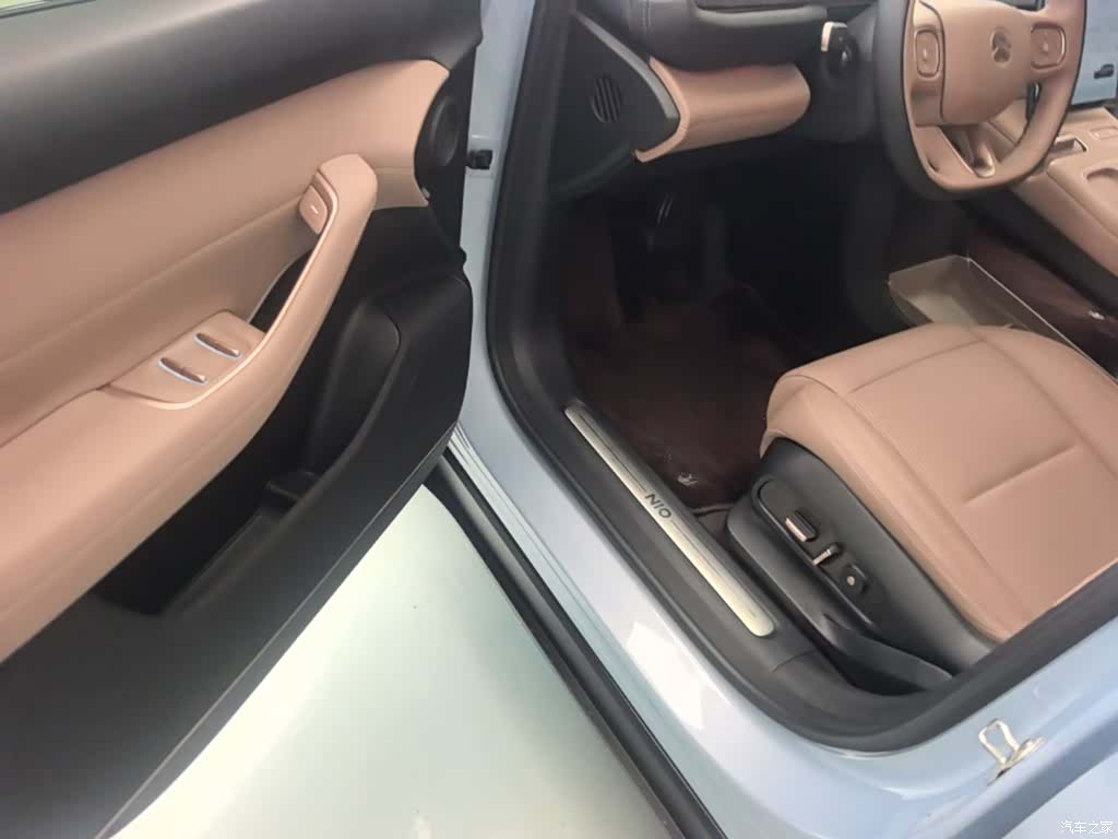 NIO ES6, 2024 16