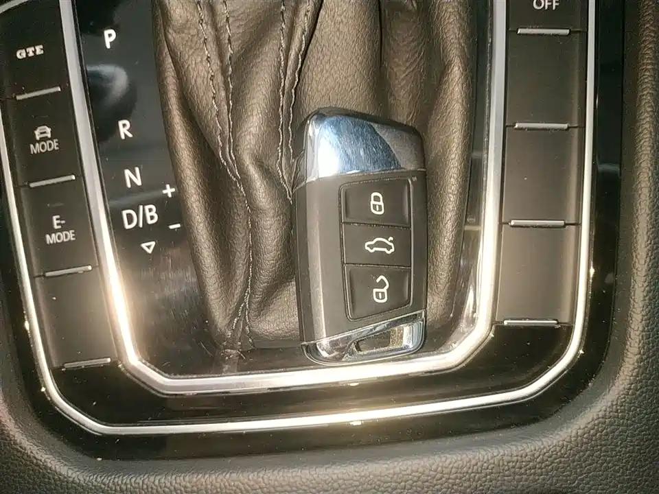 Volkswagen Magotan GTE