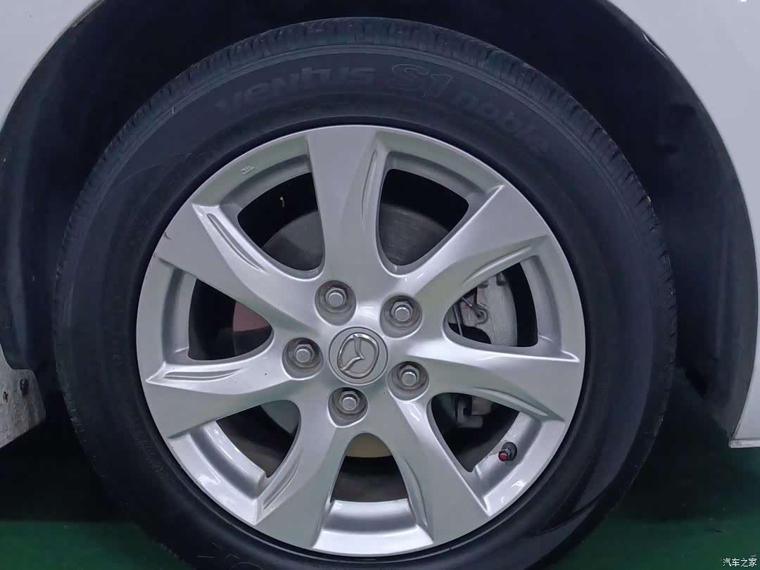 Mazda 3, 2013 12