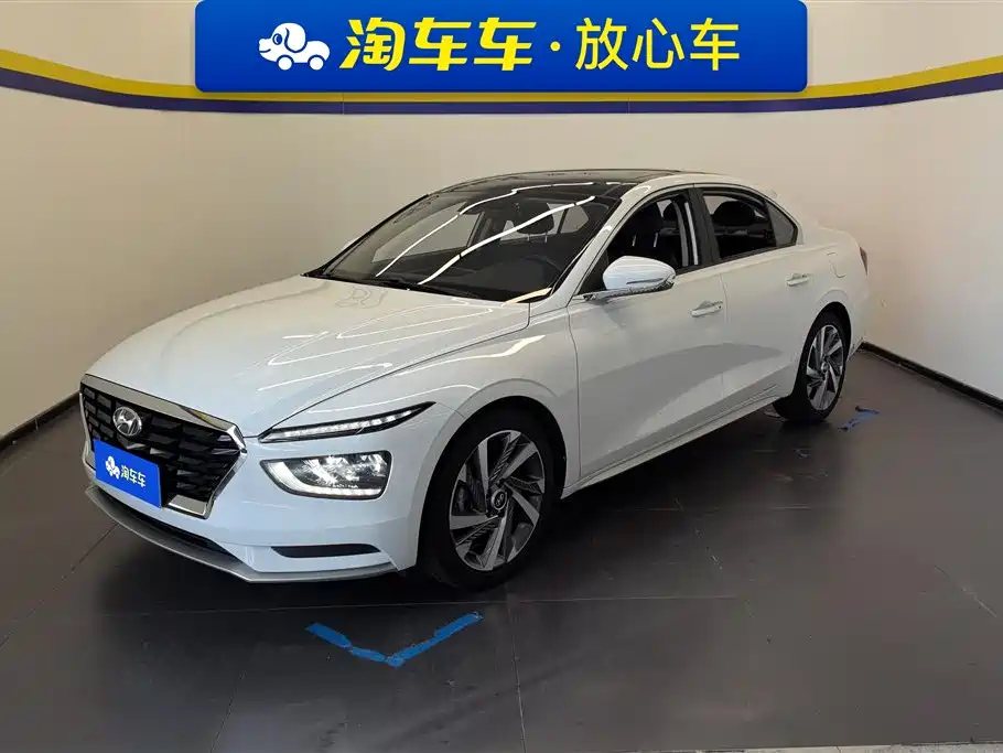 Hyundai Name picture