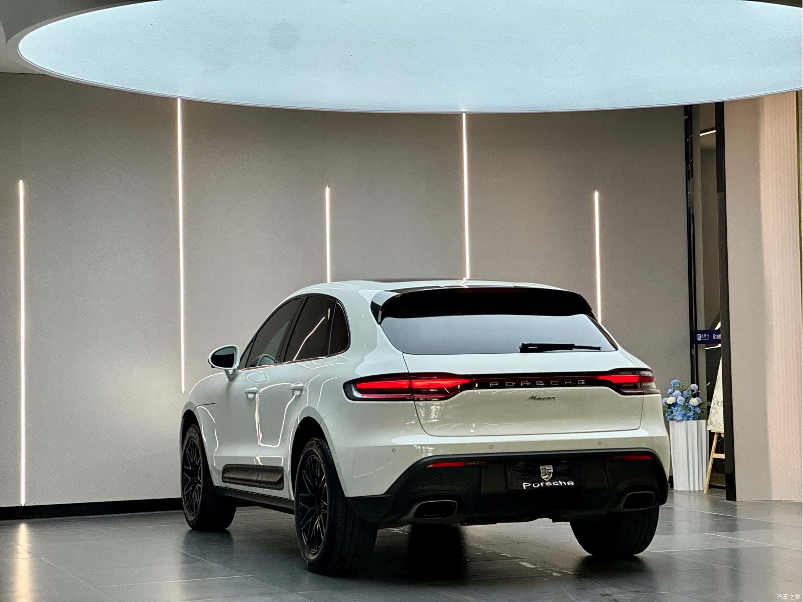 Porsche Macan, 2024 12