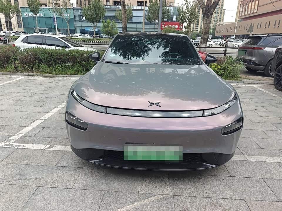 XPENG P7
