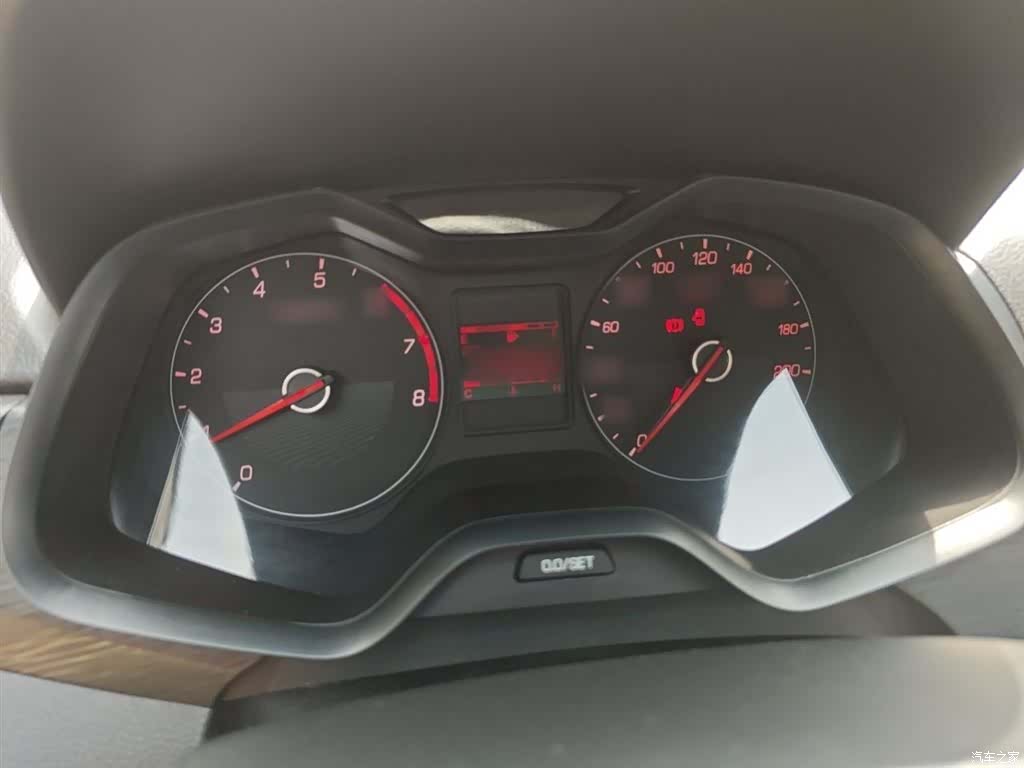 Wuling 310, 2018 4