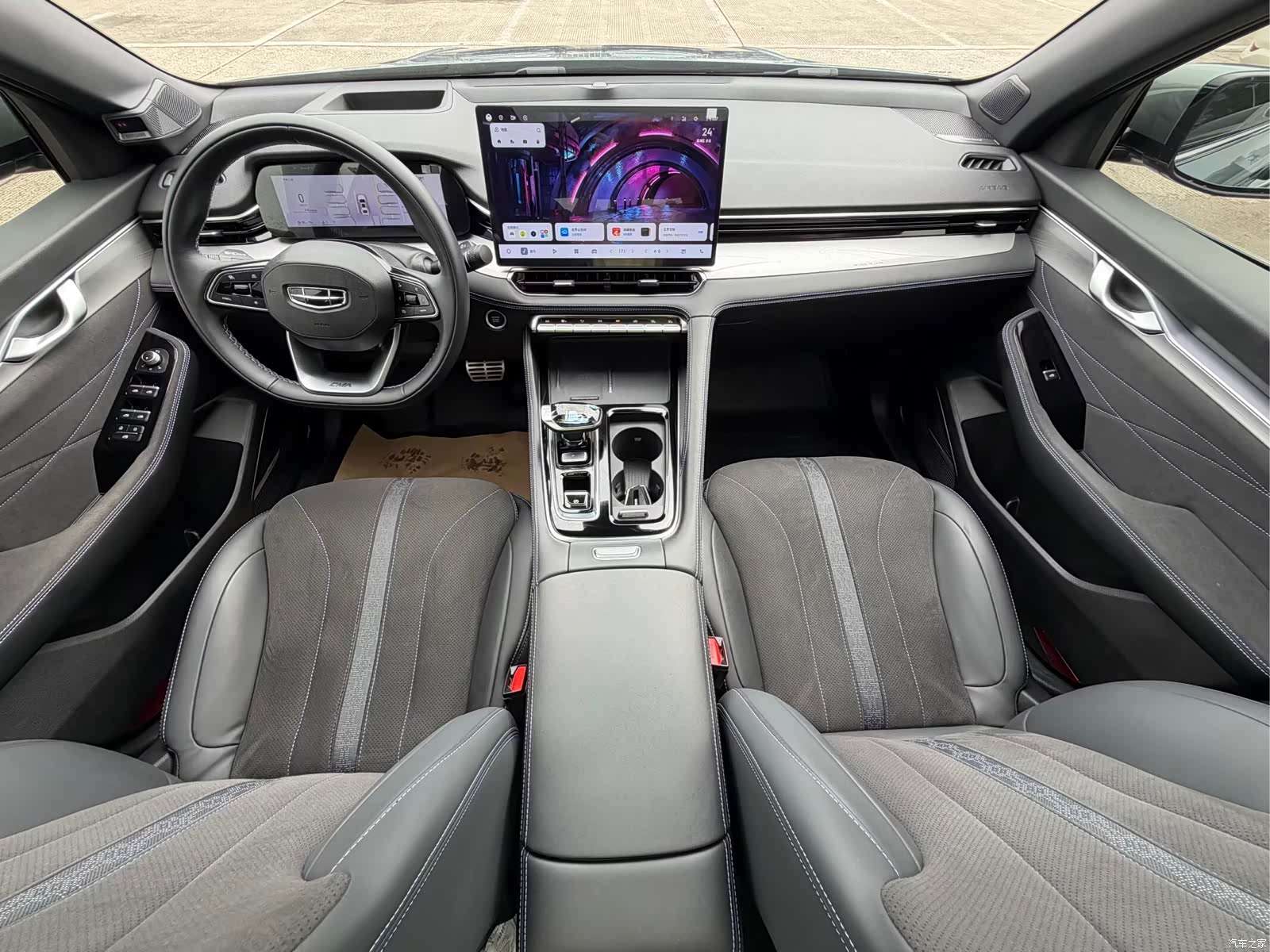 Geely Preface, 2025 15