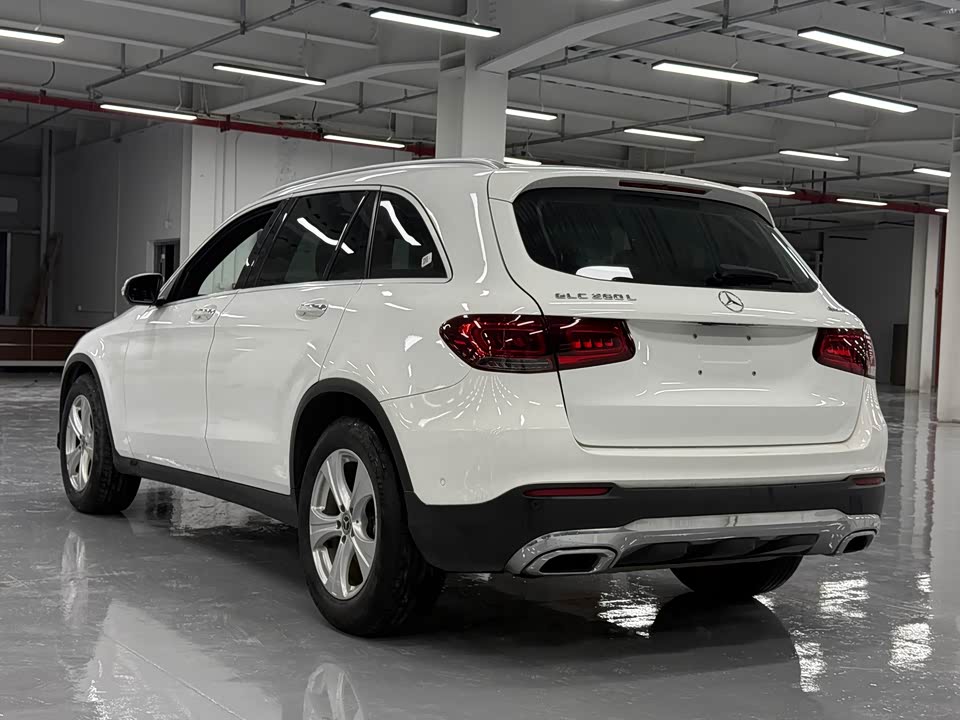 Mercedes-Benz GLC Mercedes-Benz GLC