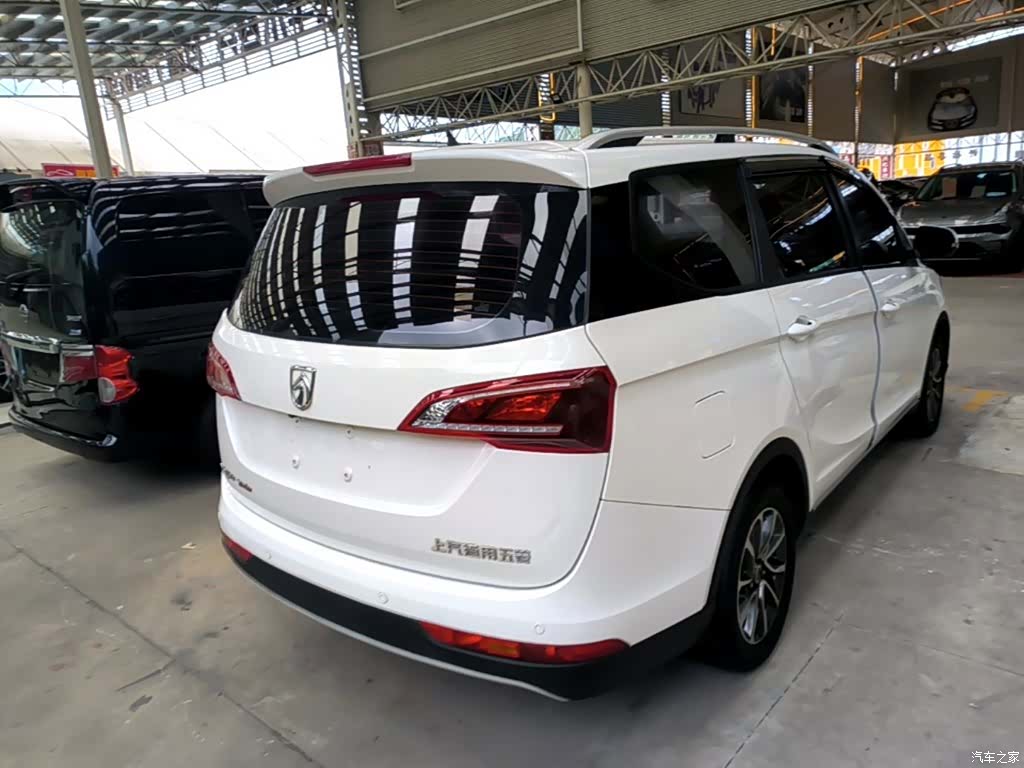 Wuling 730, 2019 7