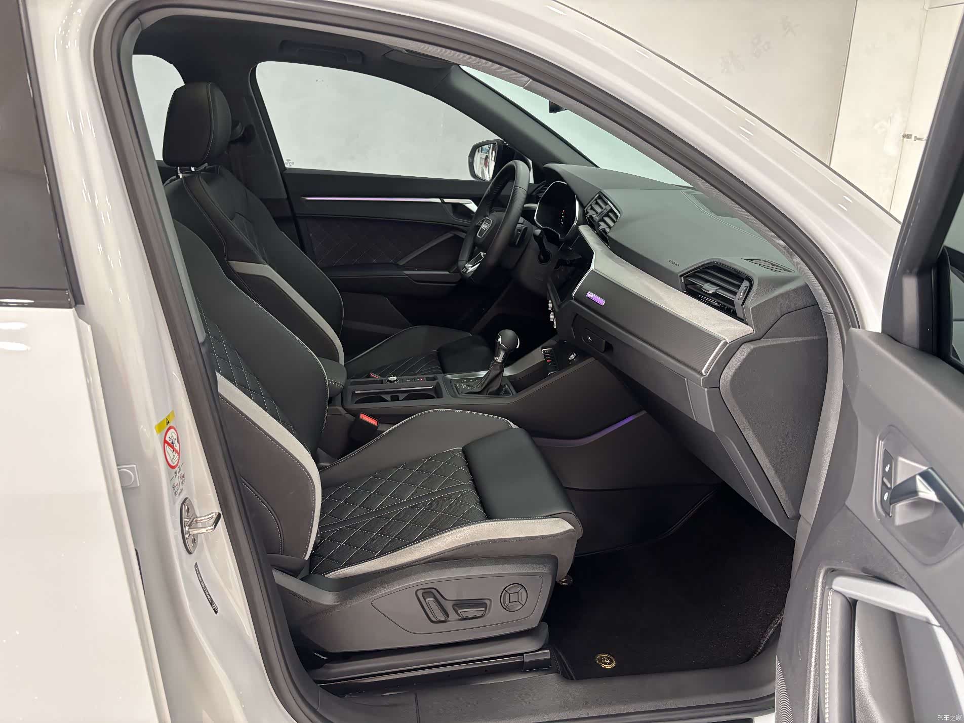 Audi Q3, 2025 27