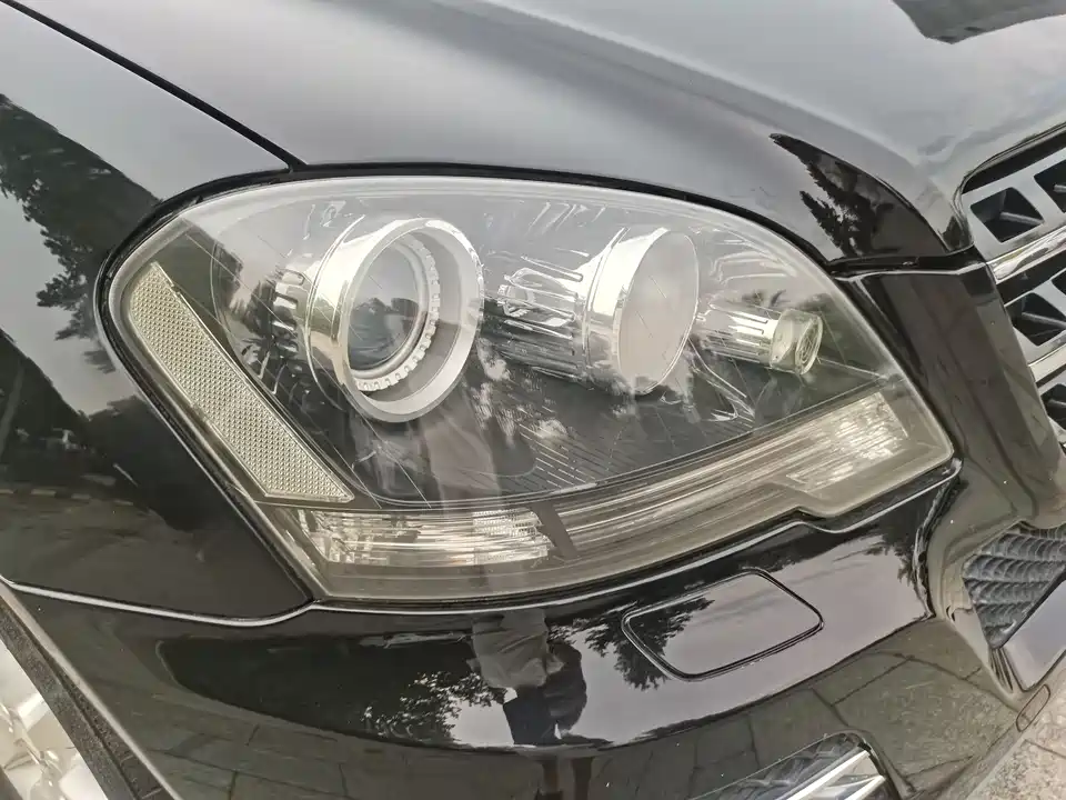 Mercedes-Benz M class