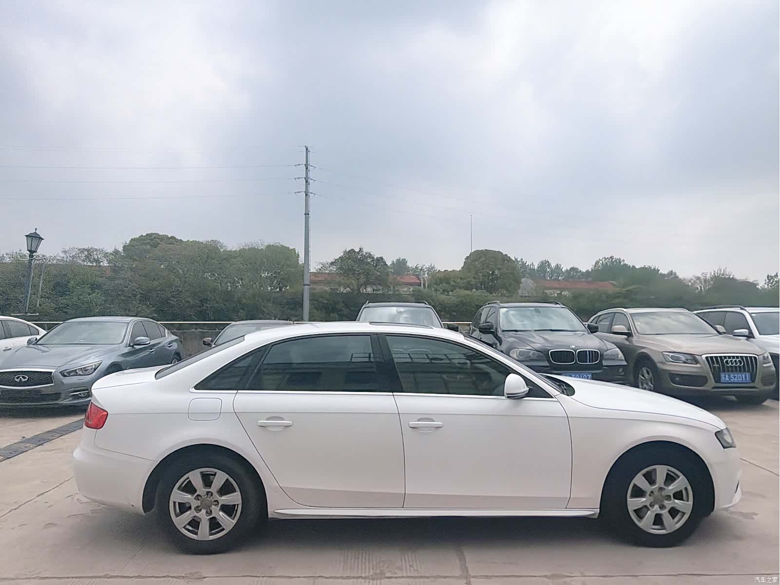 Audi A4L, 2011 все фото