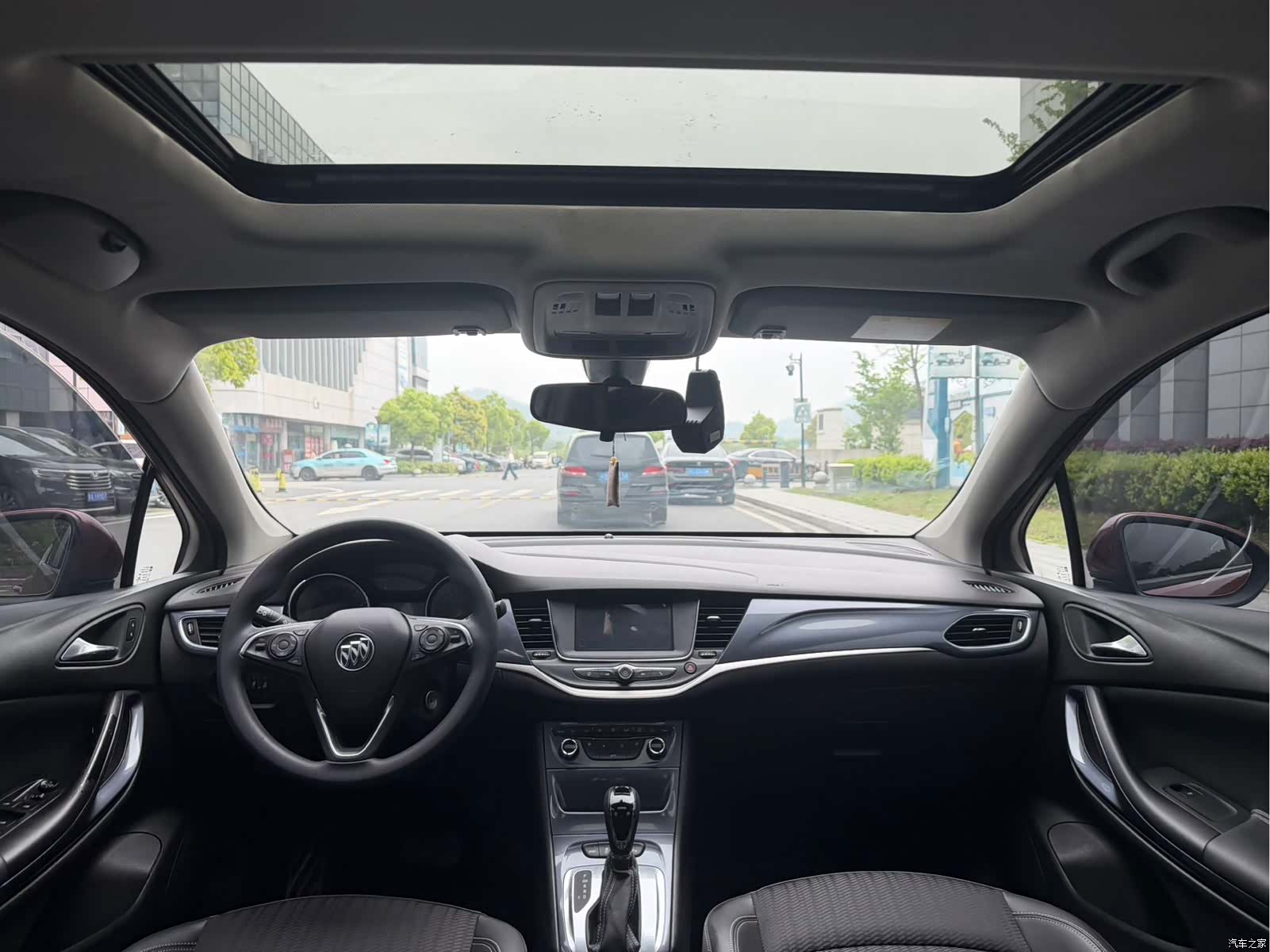 Buick Verano, 2019 14