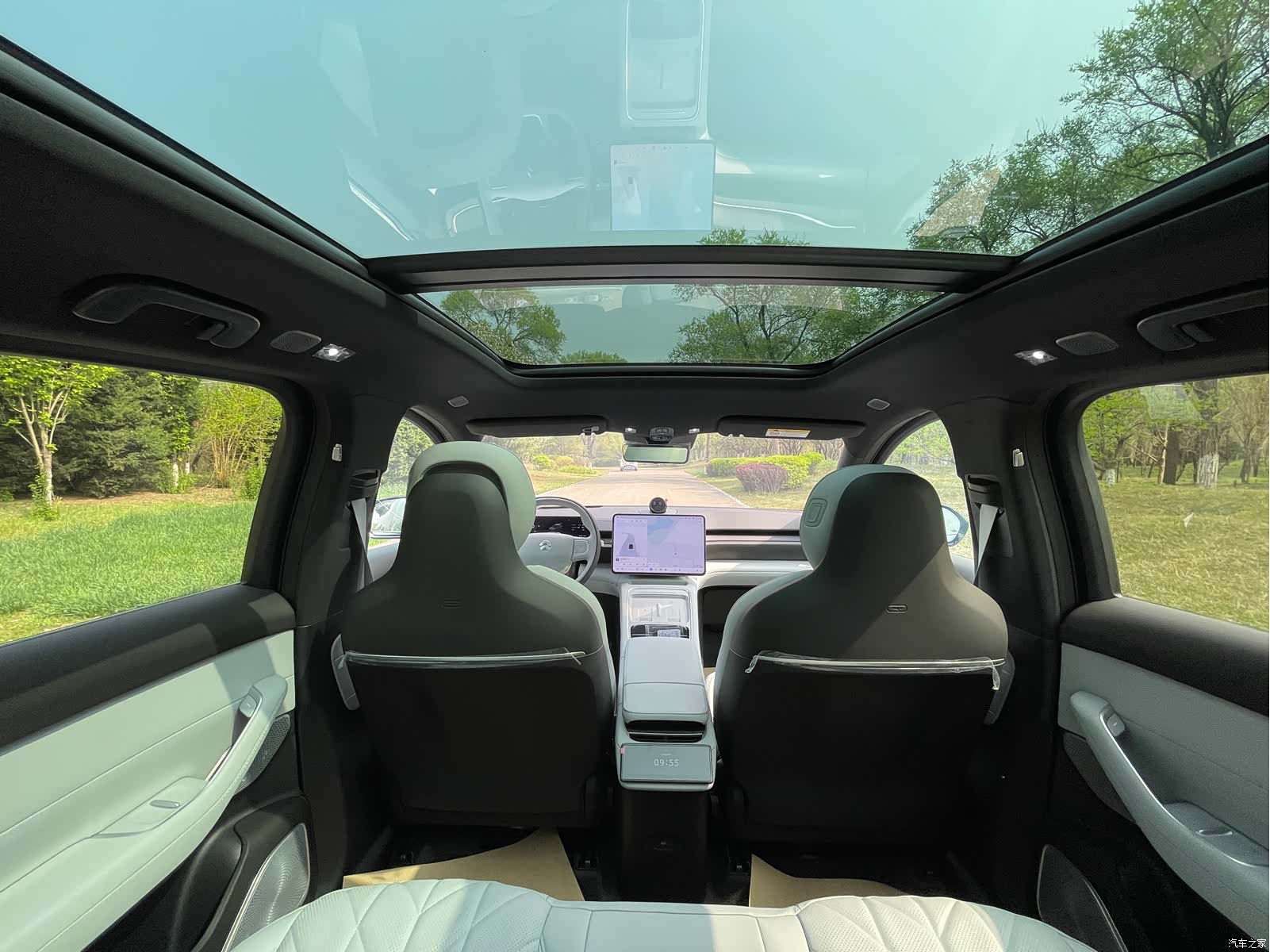 NIO ES6, 2026 16