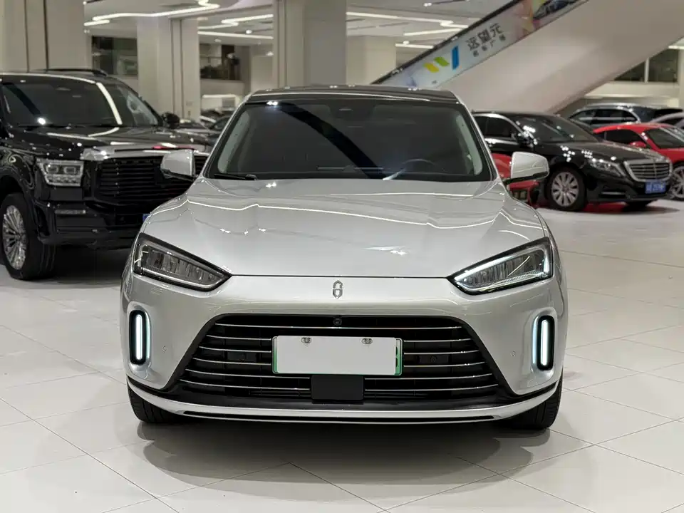 AITO Ask the world M5