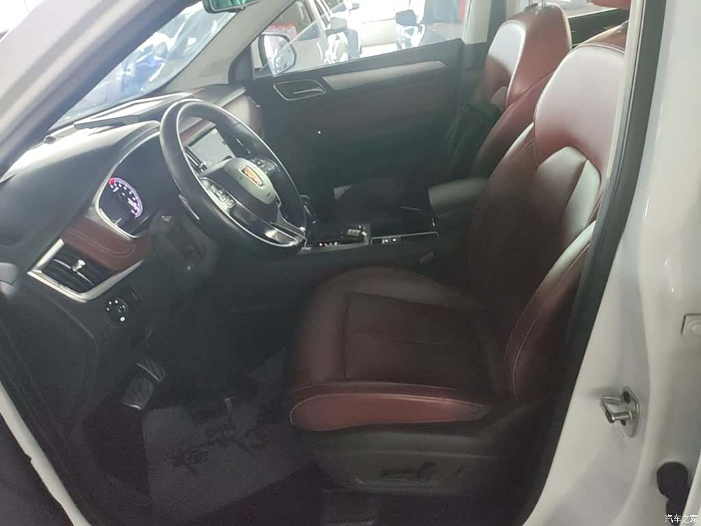 Roewe RX5, 2017 15