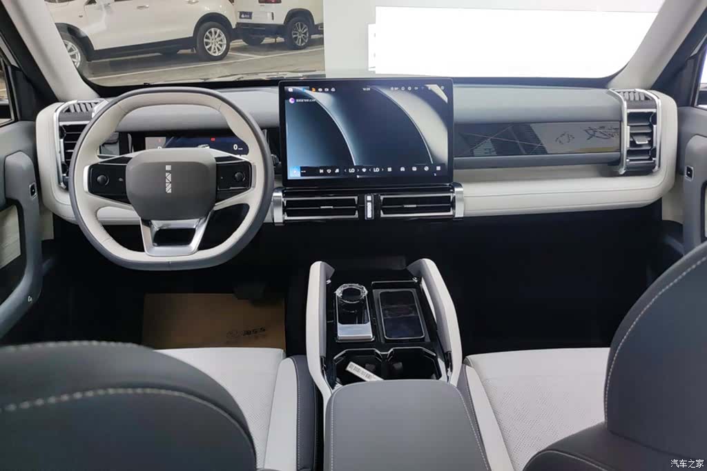 Chery iCAR, 2025 12